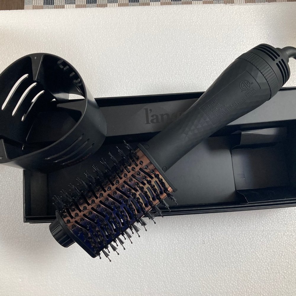 Le Volume Elevé 65MM 2-in-1 Titanium Brush Dryer - Picture 3 of 4